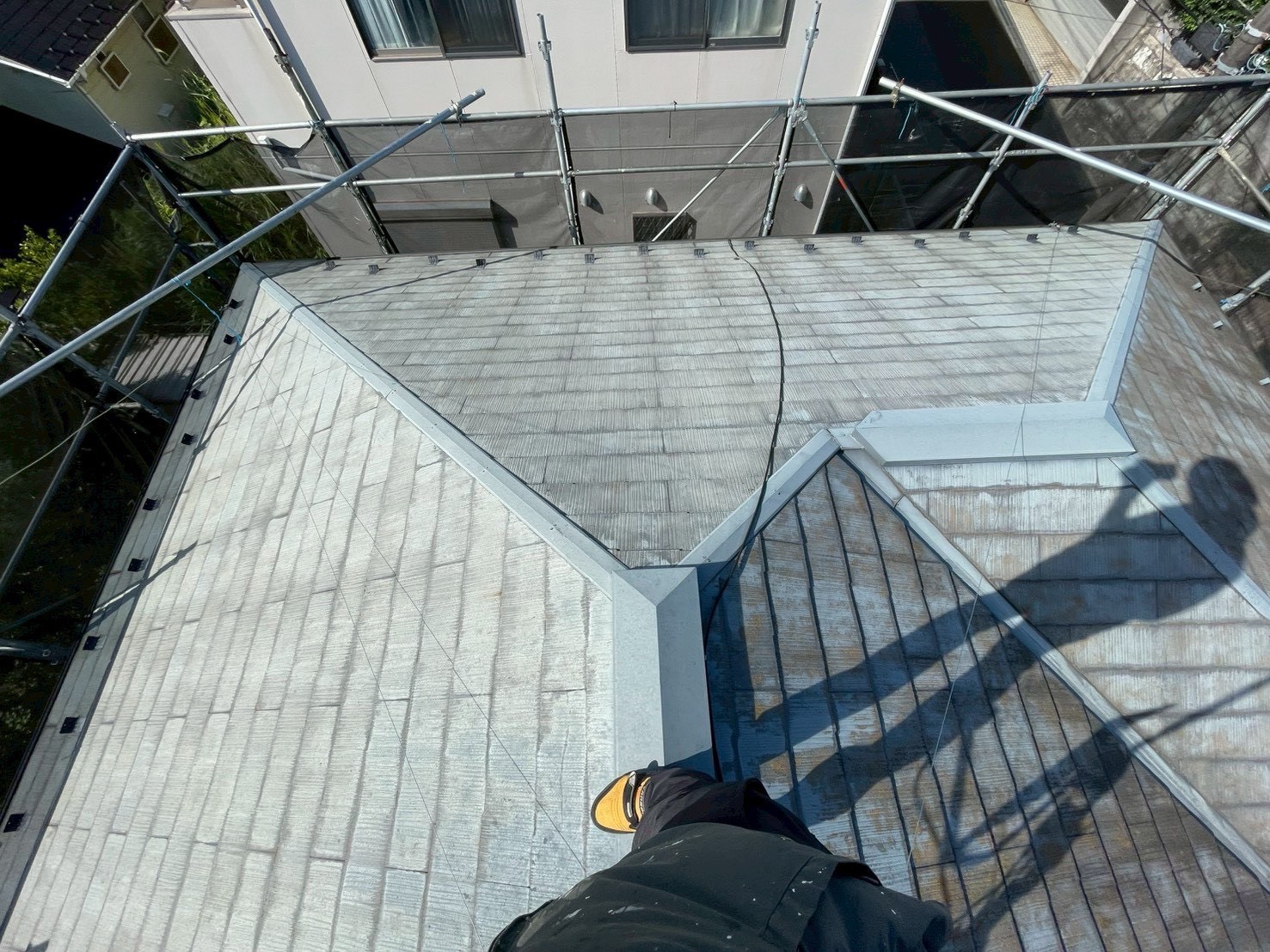 屋根の断熱効果が気になる…|東京都町田市にて屋根修理 施工前