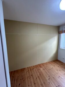 町田市にて間仕切り壁の新設リフォーム〈子ども部屋の区切り〉